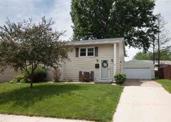Pre-foreclosure in  56th St Moline, IL 61265
