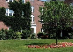 Pre-foreclosure in  Strawberry Hill Ave -1d Stamford, CT 06902