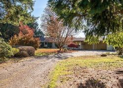Pre-foreclosure in  6th St Ne Tacoma, WA 98422