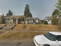 Pre-foreclosure in  Fawcett Ave Tacoma, WA 98418