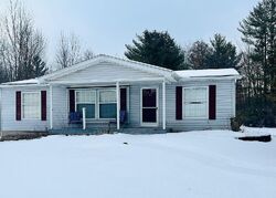  S Allen Rd, Saint Clair MI