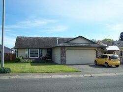 Pre-foreclosure in  113th Pl Ne Marysville, WA 98271