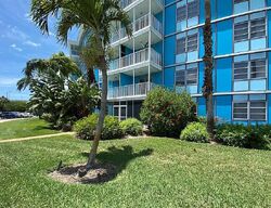 Pre-foreclosure in  58th Ave S  Saint Petersburg, FL 33712