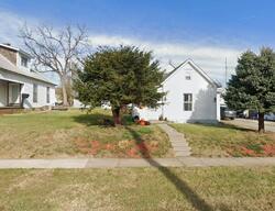 Pre-foreclosure in  W Madison St Marshalltown, IA 50158