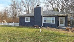 Pre-foreclosure in  Weiss Rd Richmond, IN 47374
