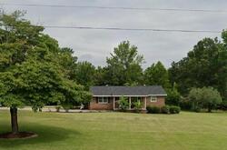 Pre-foreclosure in  Phillipstown Rd Kershaw, SC 29067