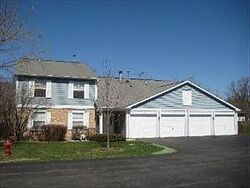 Pre-foreclosure Listing in Brett Cir Unit A WAUCONDA, IL 60084