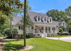 Pre-foreclosure in  Cottonfield Dr Mount Pleasant, SC 29466