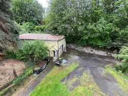 Pre-foreclosure in  S Mill St Colfax, WA 99111