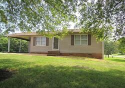  Kentland Dr, King NC