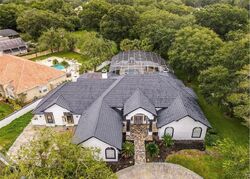 Pre-foreclosure in  Ridge Pine Trl Orlando, FL 32819