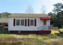  Virginia Ave, Wakefield VA