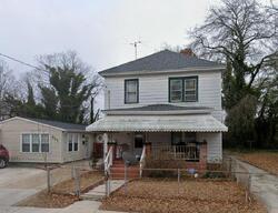 Pre-foreclosure in  W 41st St Norfolk, VA 23508