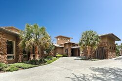 Pre-foreclosure in  Davenport Ln San Antonio, TX 78257