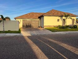Pre-foreclosure in  Areca Dr Laredo, TX 78045