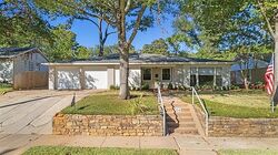Pre-foreclosure in  Haden St Tyler, TX 75701