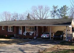 Pre-foreclosure in  Latham Dr Greenville, SC 29617