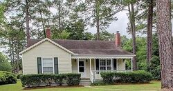Pre-foreclosure in  E Woodlawn St Ridgeland, SC 29936
