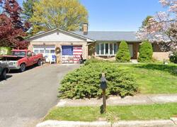 Pre-foreclosure in  Maple Dr Morgantown, PA 19543