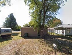 Pre-foreclosure in  E Mary Ave Sallisaw, OK 74955