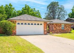 Pre-foreclosure in  Standifer Rd Elk City, OK 73644
