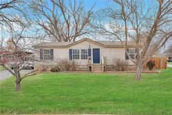 Pre-foreclosure in  S Broadway St Sayre, OK 73662