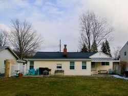 Pre-foreclosure in  Hickory St Mentor, OH 44060