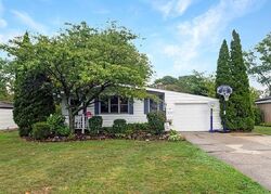 Pre-foreclosure in  Coe Ave North Olmsted, OH 44070