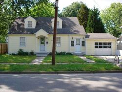 Pre-foreclosure in  N Webb St Selma, NC 27576