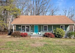  Yarborough Dr, Greensboro NC