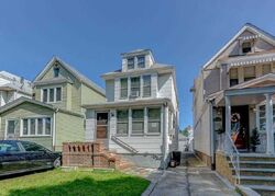Pre-foreclosure in  80th Rd Ridgewood, NY 11385
