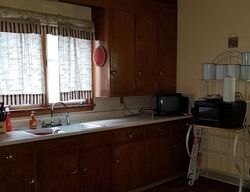  Chestnut St, Lockport NY