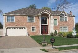  Rini Rd, Glen Head NY