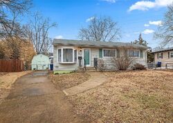 Pre-foreclosure in  Mark Twain Dr Florissant, MO 63031