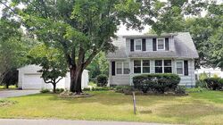 Pre-foreclosure in  W Pacific Ave Cape May Court House, NJ 08210