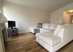 Pre-foreclosure in  Lago Vista Ln Unit 201 Las Vegas, NV 89145