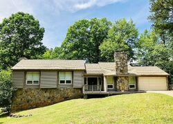 Pre-foreclosure in  13th Pl Meridian, MS 39305