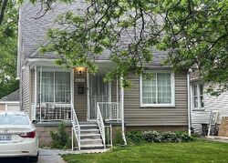 Pre-foreclosure in  Auburn St Detroit, MI 48228