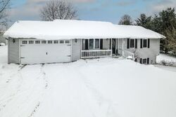 Pre-foreclosure in  Wabasis Shores Dr Ne Greenville, MI 48838