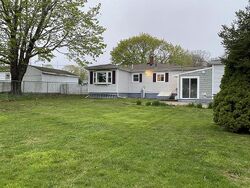 Pre-foreclosure in  Cedar St Fairhaven, MA 02719