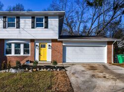 Pre-foreclosure in  Tyrone Dr Upper Marlboro, MD 20772