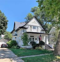 Pre-foreclosure in  Church St Shenandoah, IA 51601