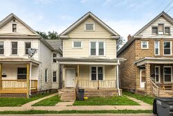  White St, Dubuque IA