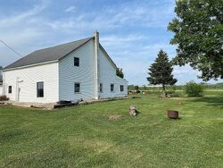 Pre-foreclosure in  Union Ave Shell Rock, IA 50670