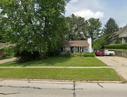 Pre-foreclosure in  E Court St Iowa City, IA 52245