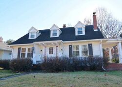 Pre-foreclosure in  Bellemeade Ave Evansville, IN 47714