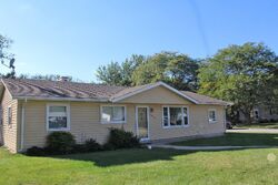 Pre-foreclosure in  Taney Pl Merrillville, IN 46410