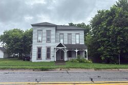 Pre-foreclosure in  Main St Hope, IN 47246