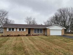 Pre-foreclosure in  Harvard Dr Kokomo, IN 46902