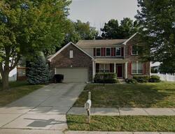 Pre-foreclosure in  Delaney Dr Fishers, IN 46038
